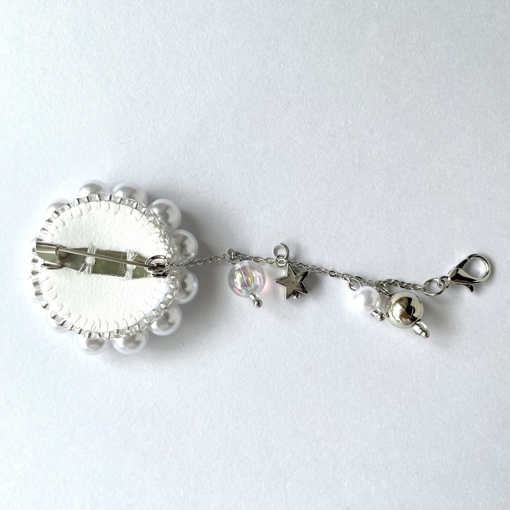 041 匿名配送 ハンドメイド ビーズ刺繍 ブローチ コサージュ 推し活 推し色 青 水色