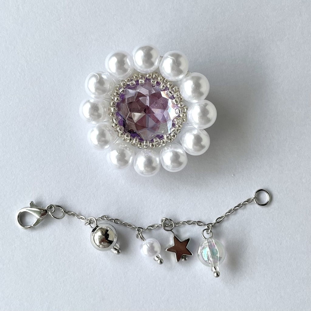 046 匿名配送 ハンドメイド ビーズ刺繍 コサージュ ブローチ 推し活 推し色 紫