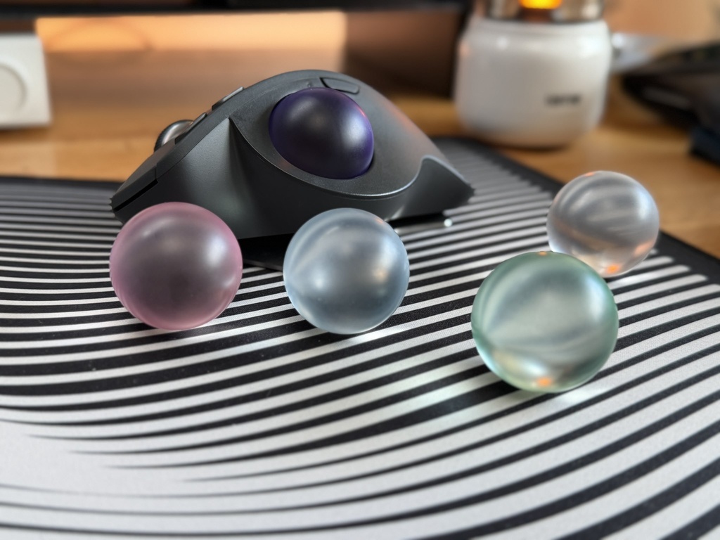 34mm半透明アクリル球