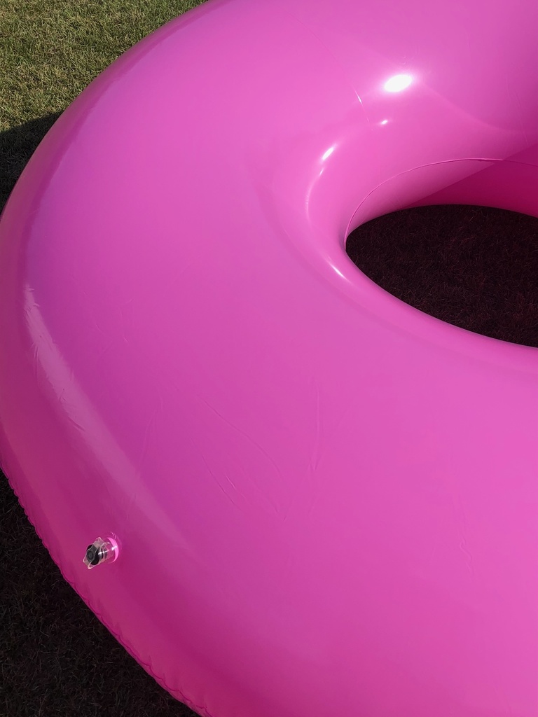 【50%OFFセール】直径200cm! 超々巨大ピンクカラー浮き輪