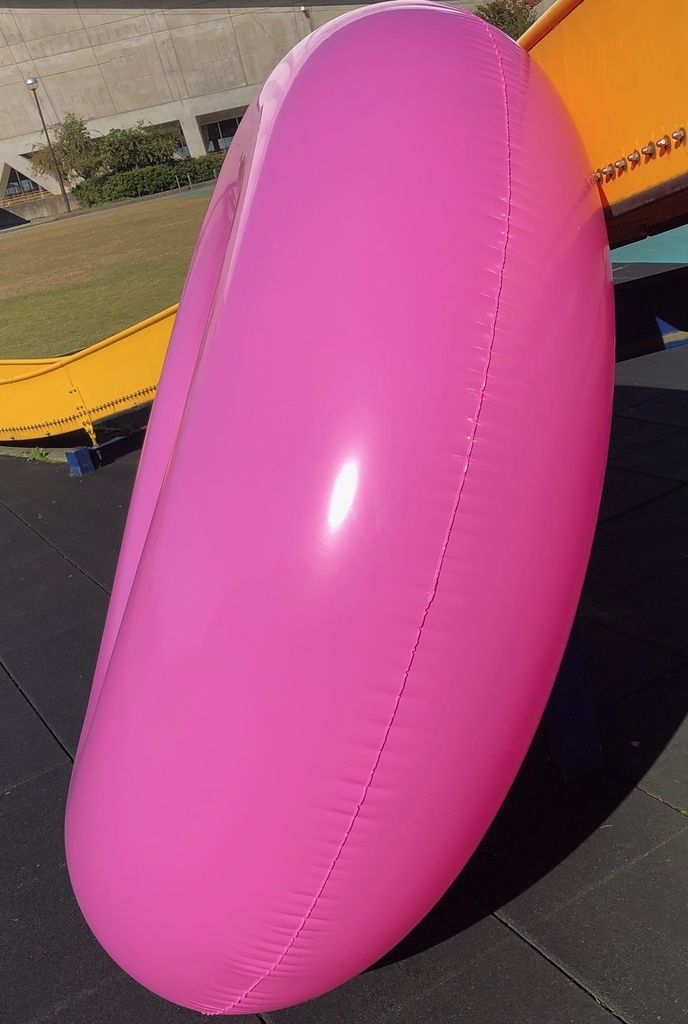 【50%OFFセール】直径200cm! 超々巨大ピンクカラー浮き輪