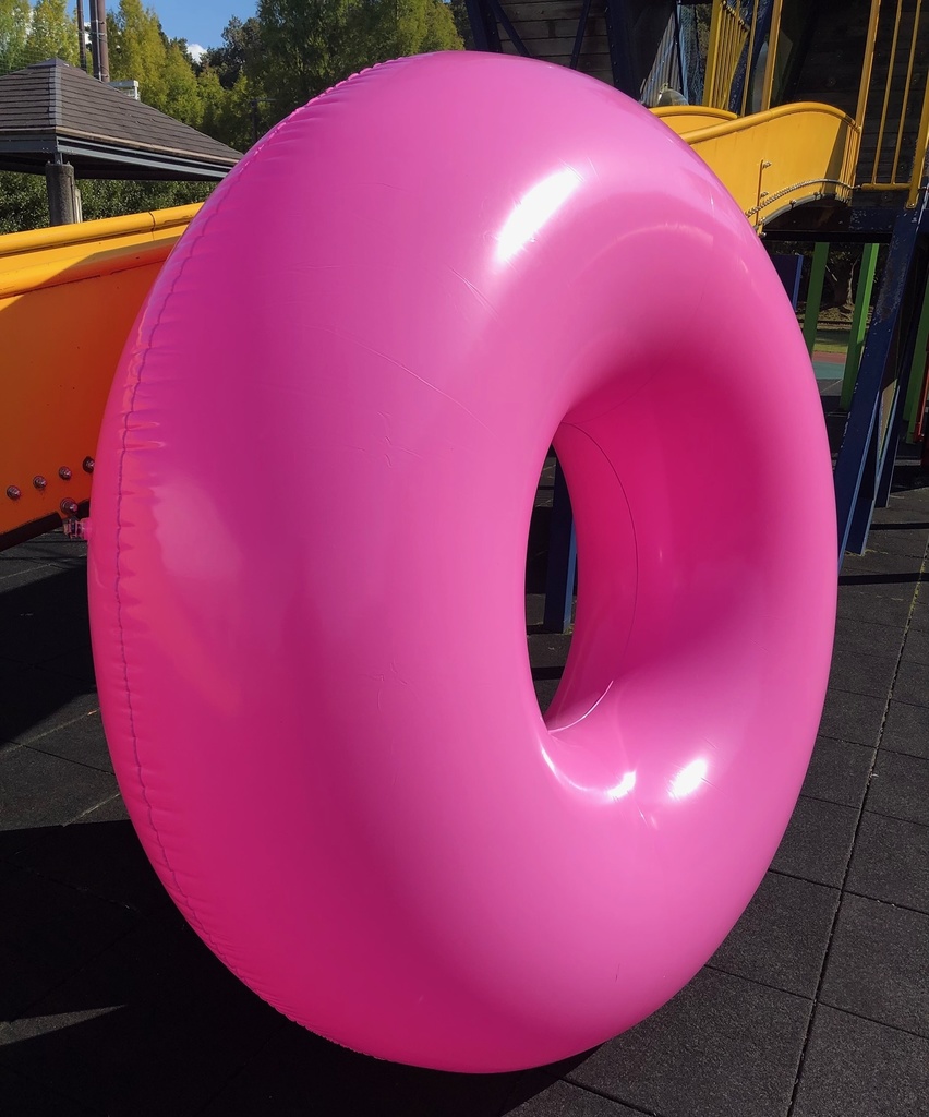 【50%OFFセール】直径200cm! 超々巨大ピンクカラー浮き輪