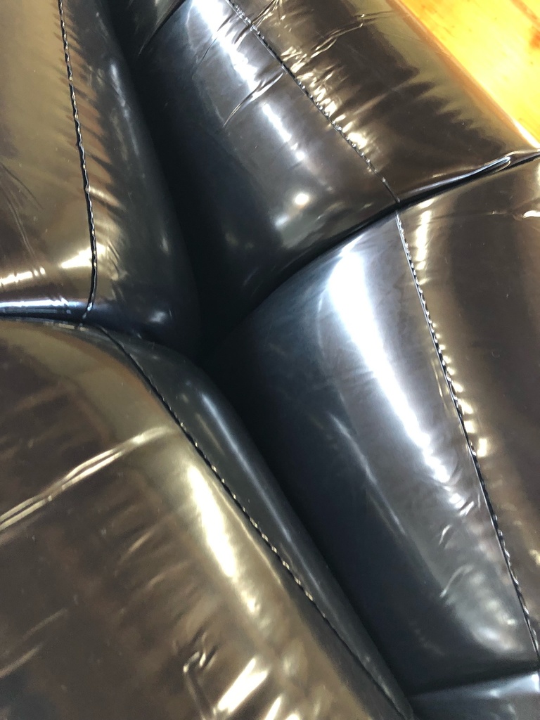 【ブラック】巨大エアーバッグ ワーム型拘束具