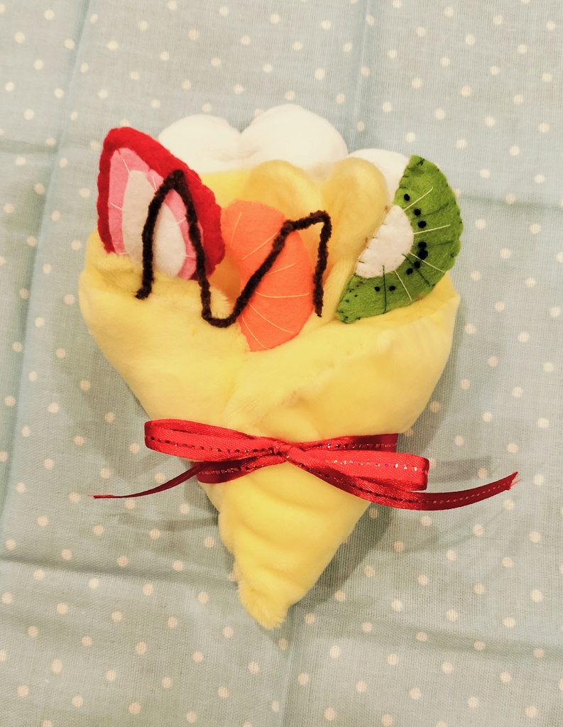 🍓おくるみクレープ🍫ꕤ︎︎10cmぬい服ꕤ︎︎