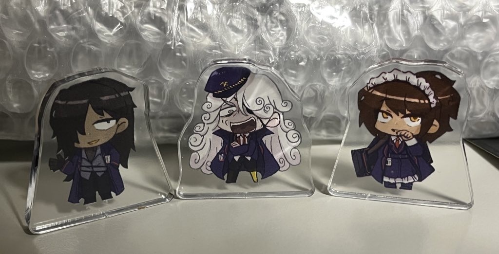 N社メンバー自立アクスタ(嘘あり)