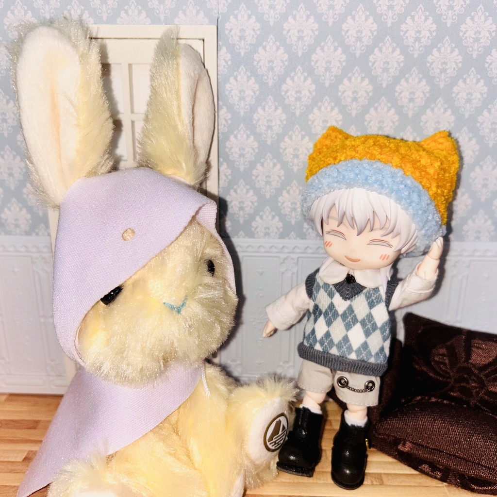 ふわふわネコ耳ニット帽　【水色&オレンジ】