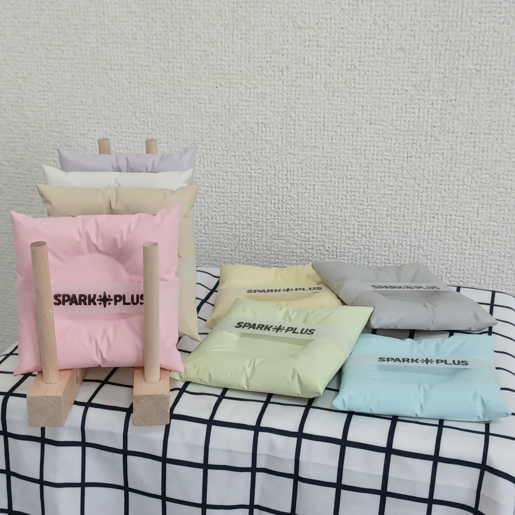 BREAK TIME PILLOW TRAY