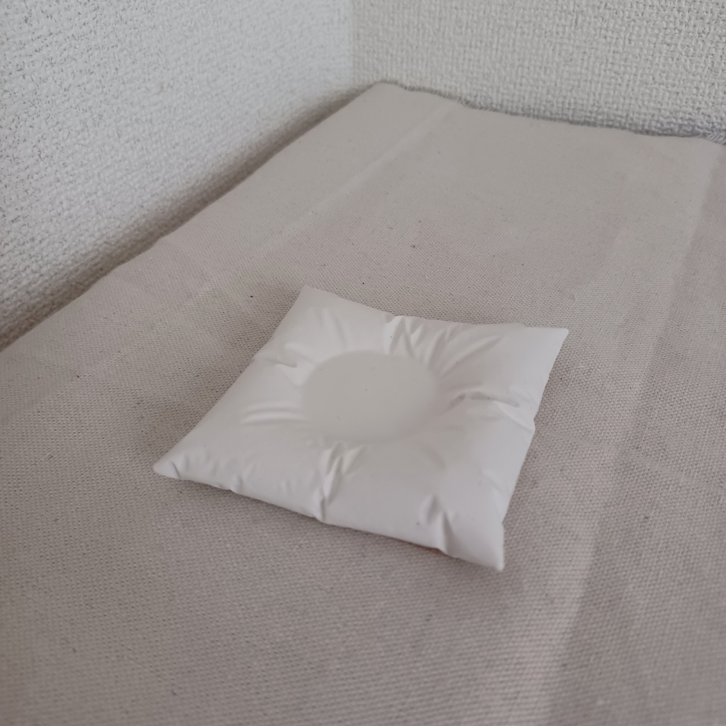 BREAK TIME PILLOW TRAY_16