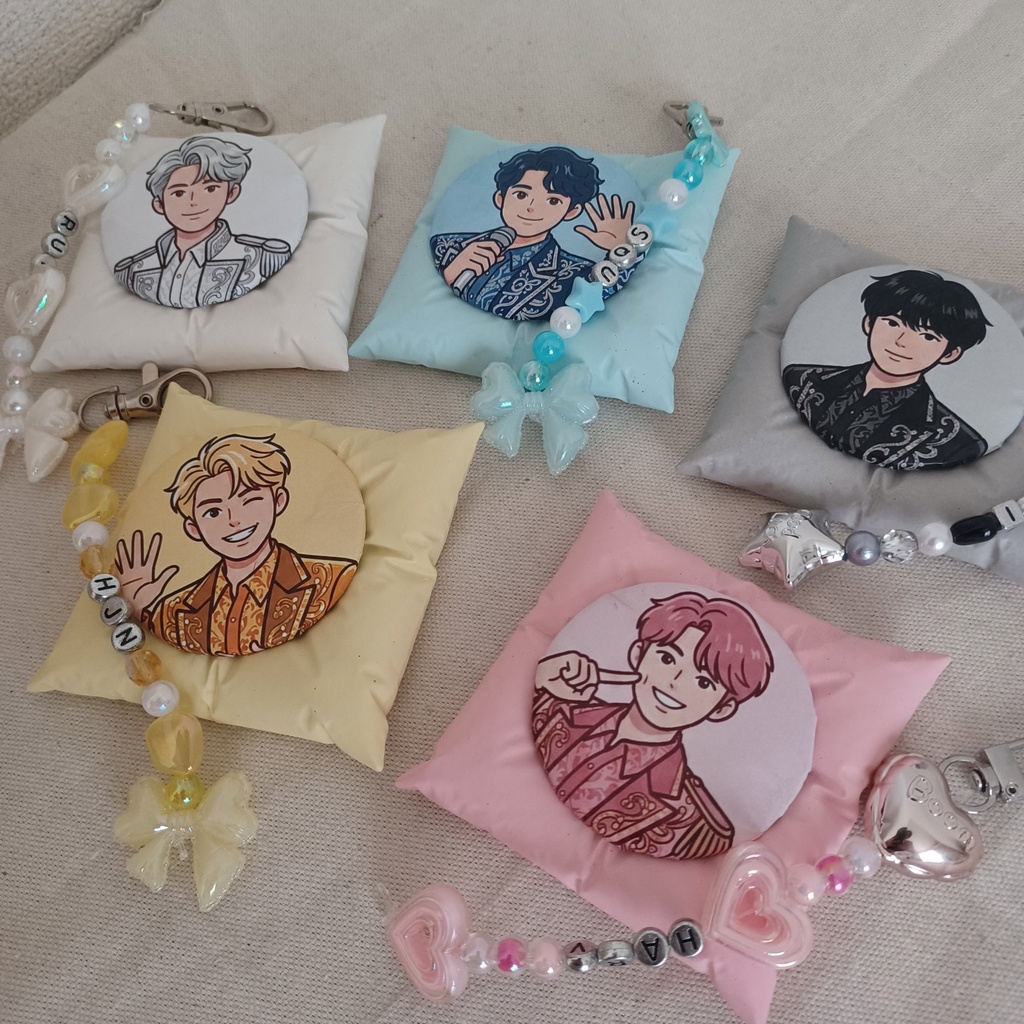 BREAK TIME PILLOW TRAY_17
