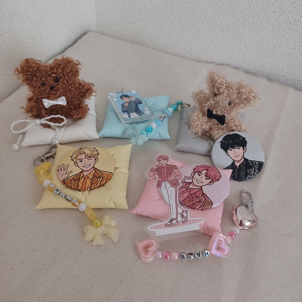 BREAK TIME PILLOW TRAY_19