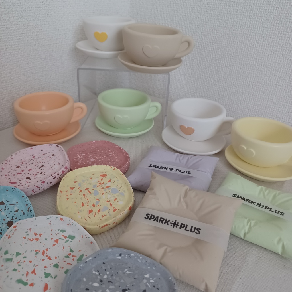 BREAK TIME PILLOW TRAY_37