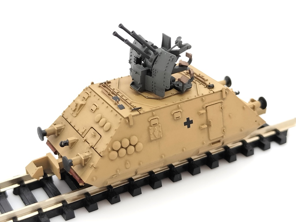 ドライジーネ 重装甲偵察列車 （[砲車]3号戦車砲塔搭載型＆[対空砲車]2cm4連装対空機関砲38搭載型＆[兵糧輸送車]） - 模型魂 - BOOTH