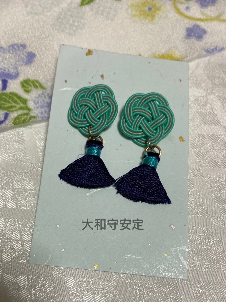 水引タッセルピアス