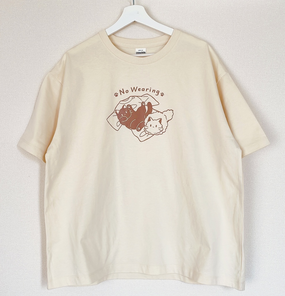 No WearingにゃんこTシャツ