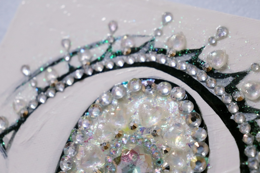 絵画「EYE (White Diamond)」