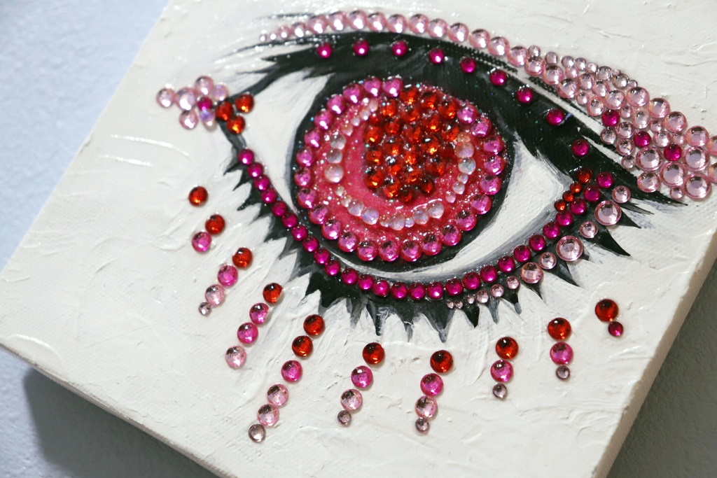 絵画「EYE (Pink Sapphire)」