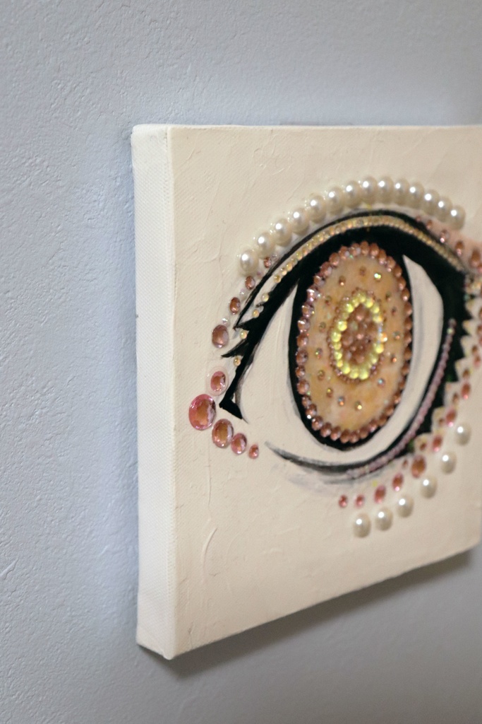 絵画「EYE (Fancy Pink Diamond)」