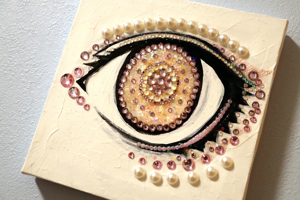 絵画「EYE (Fancy Pink Diamond)」
