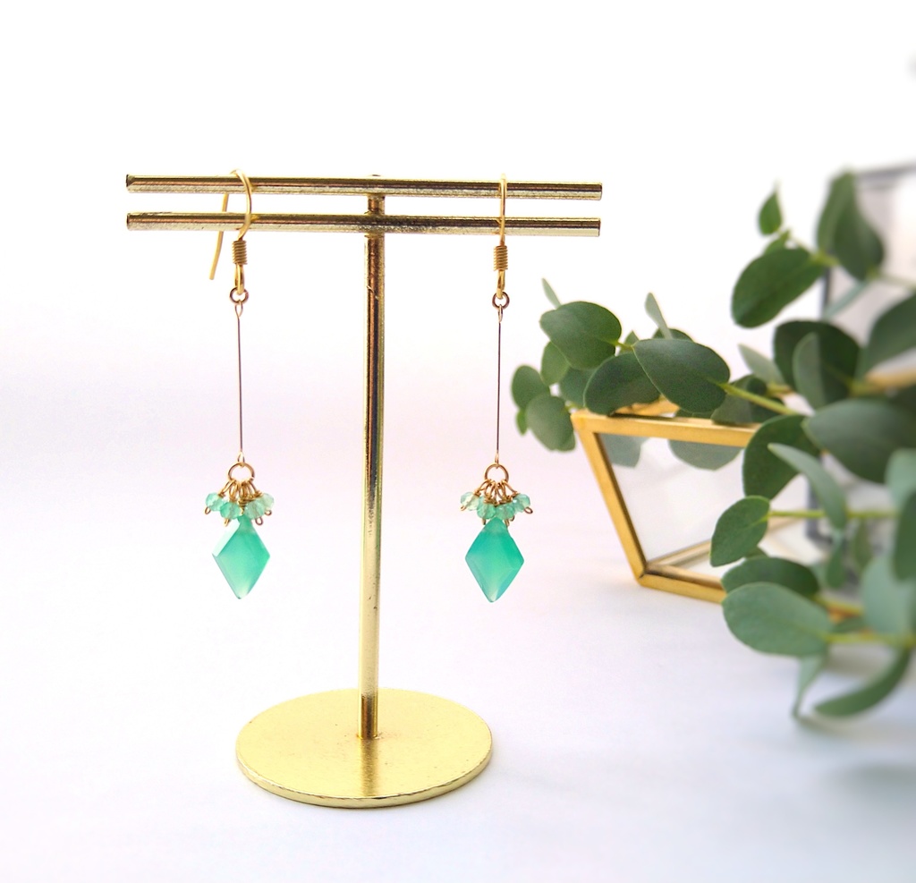 エメラルドスプラッシュ　イメージ　イヤリング・ピアス