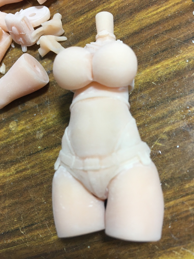 AKG01ガデ子ちゃん ふる可動12分の1スケール 3D プリンター 出力 3色 キット (c)acus/しのづかあつと 匿名配送あんしんBOOTHパック ネコポス ^^