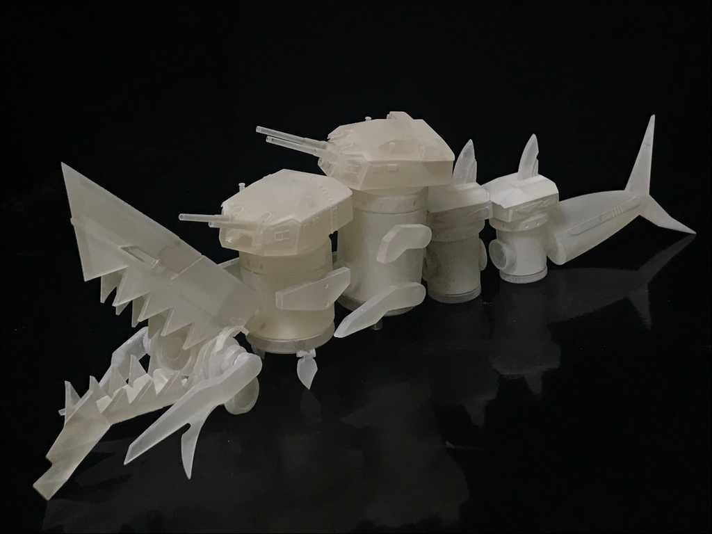 1/7scale アズールレーン アドミラル・ヒッパー ちゃんの 「艤装(ギソウ)ちゃん1尾」の出力レジンキット