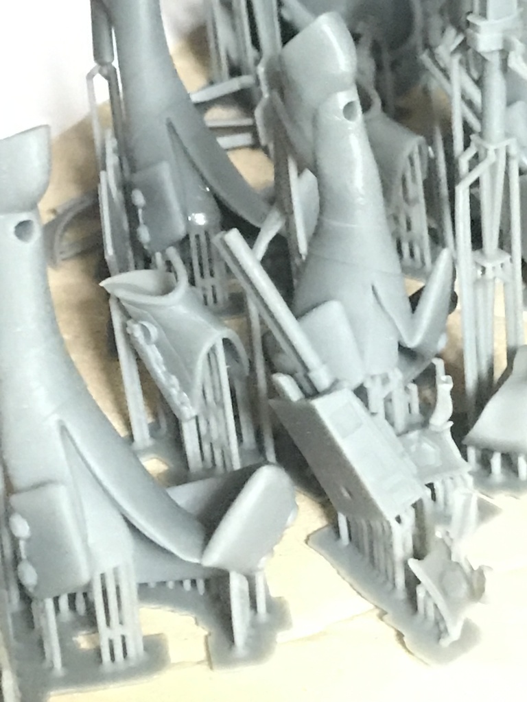 単品で決済して下さい 60サイズを二箱、60サイズを2箱、60サイズの料金で発送できません 「アドミラル・ヒッパーちゃん戦闘服ver」 7分の1出力レジンkit★二次創作通販