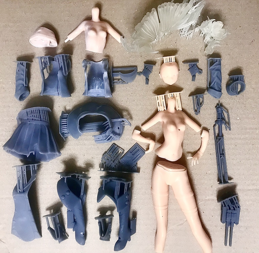 ★B品★お買い得★部品が多いは気持ちです^^★「アドミラル・ヒッパーちゃん戦闘服ver」 7分の1出力レジンkit★ 二次創作通販です、塗装見本はゆっくり~ 受注 発送順次 残りもう1こ