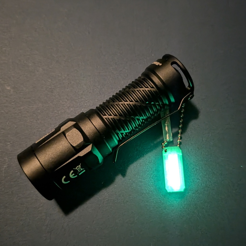 蓄光マーカーV4