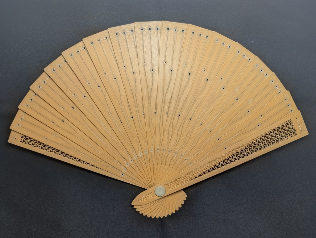 そうぎ屋の蓄光扇子® 2026Ver.