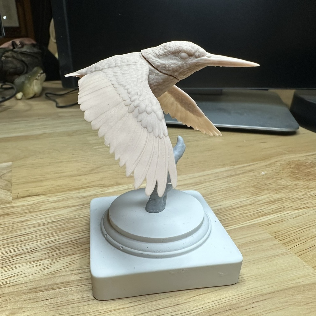 桌上野鳥図鑑 - カワセミ(飛行版)_未塗装キット