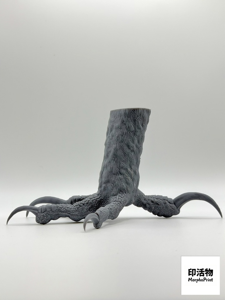 猛禽之握:クマタカ 1:1 爪部標本モデル(未塗装キット)