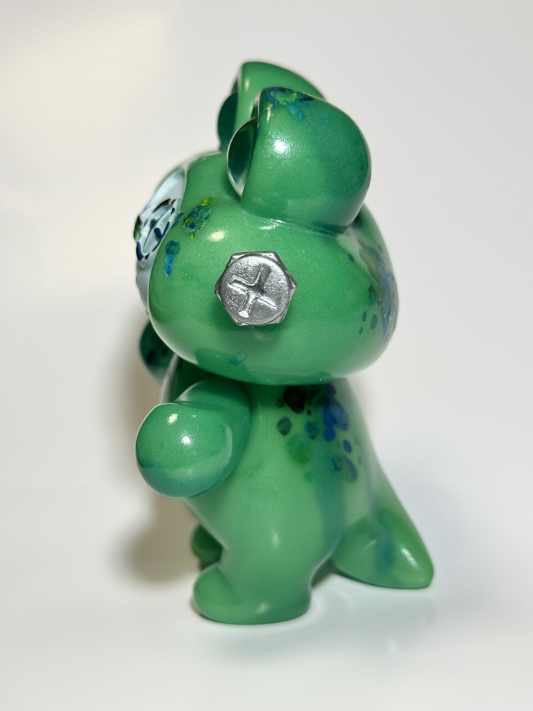 【にっこりゾンビ】ミチくろりあソフビ