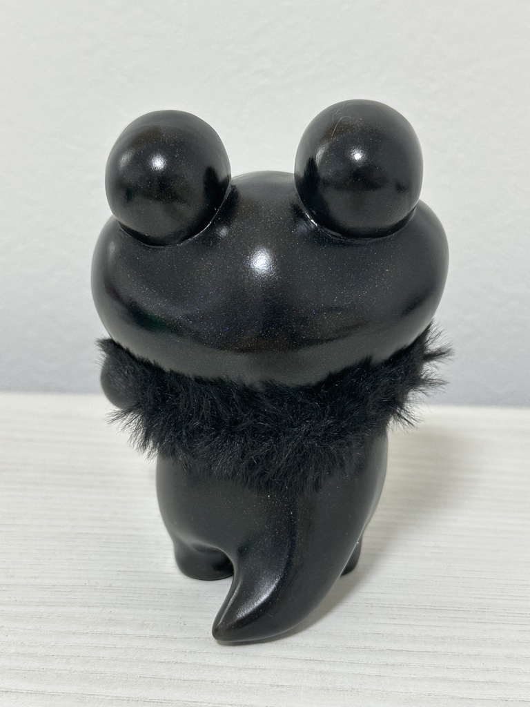 【ぶらっくれいんぼー(シルバー)】ソフビ