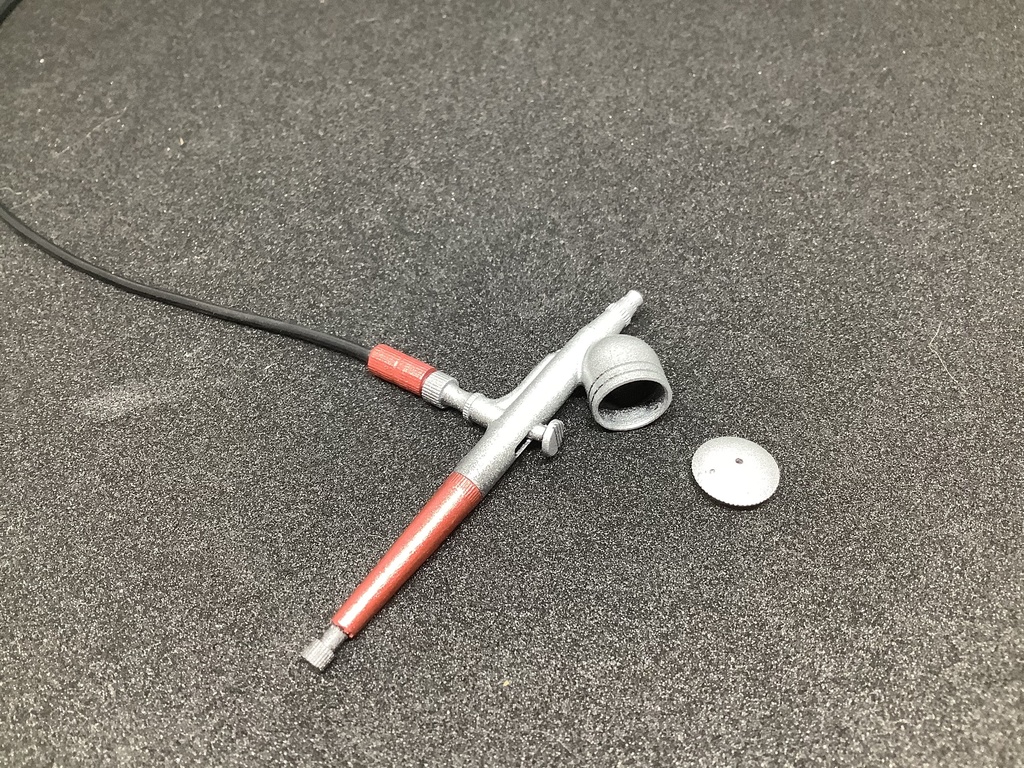 ◆エアブラシハンドピースのミニチュア 1/3~1/4サイズドール用◆