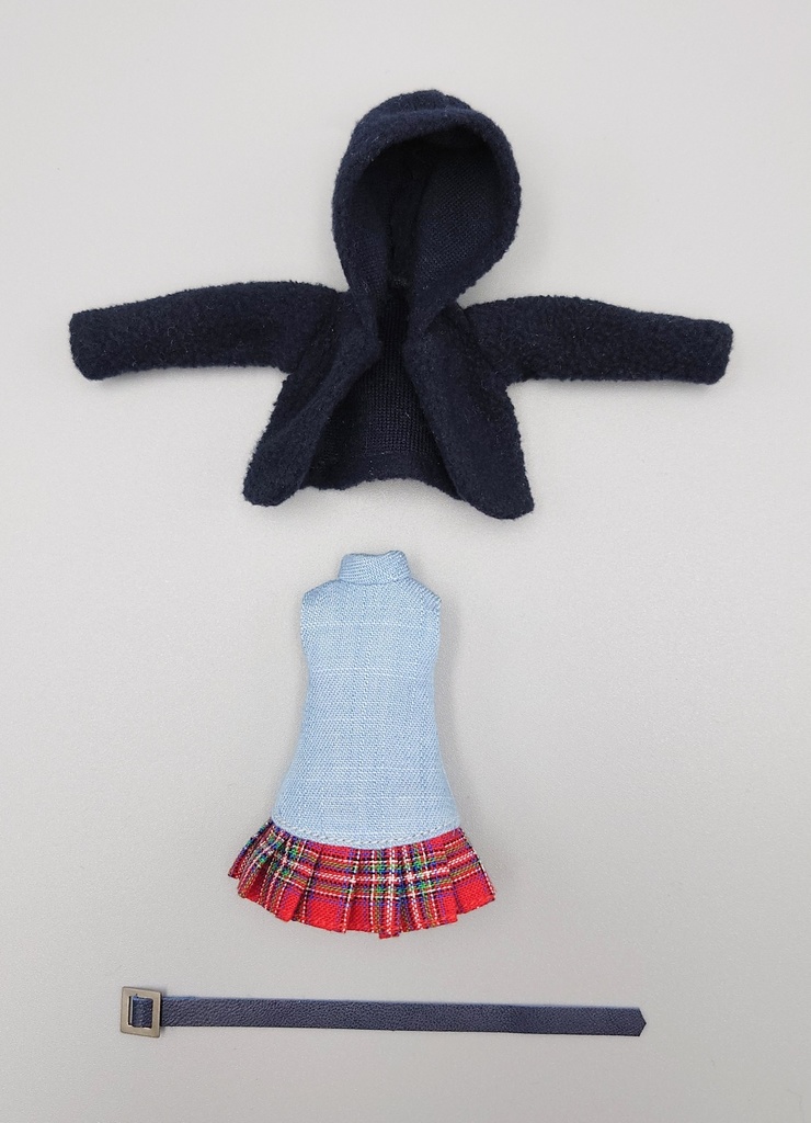 1/12 フリース+ワンピース、ベルト付(紺)