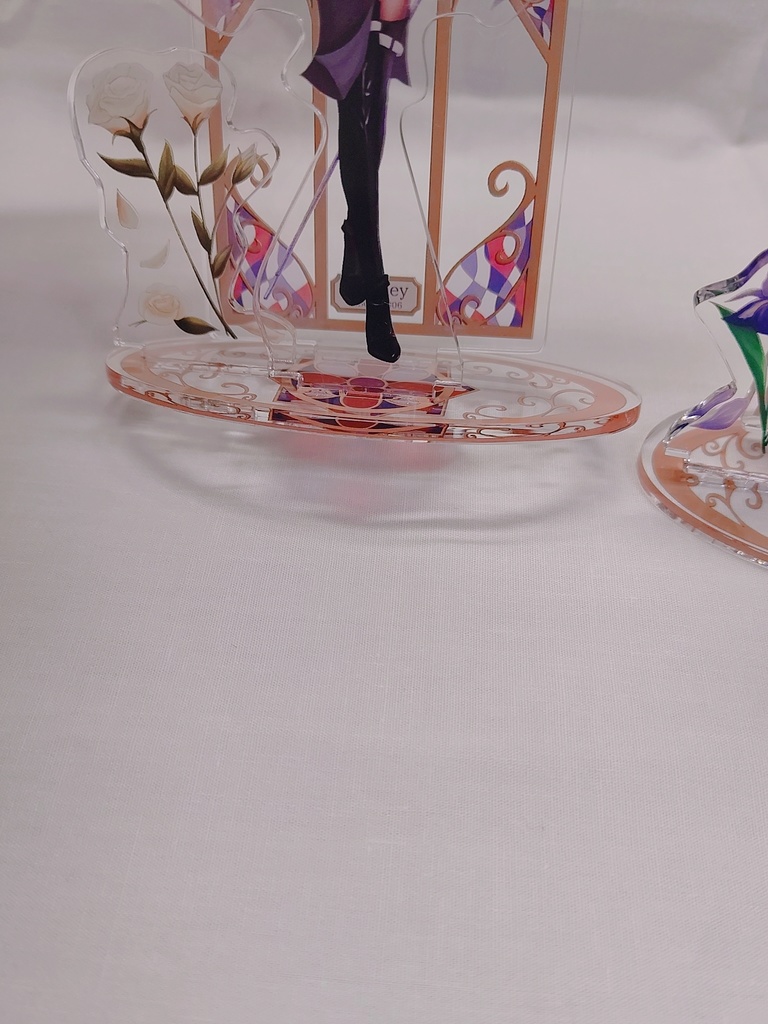 ステンドグラス風アクリルジオラマ