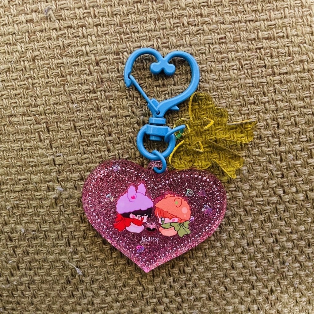 🦁🐰アクリルキーホルダー