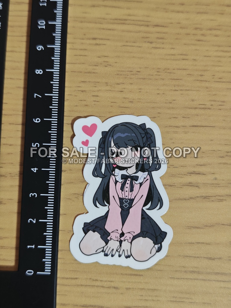 スマホ向 オリジナルステッカー(防水UVカット屋外仕様) 強吸着 地雷ちゃん