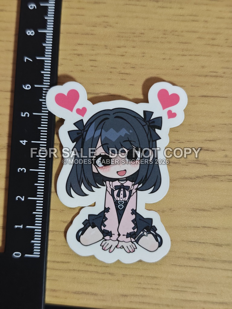 スマホ向 オリジナルステッカー(防水UVカット屋外仕様) 強吸着 地雷ちゃん