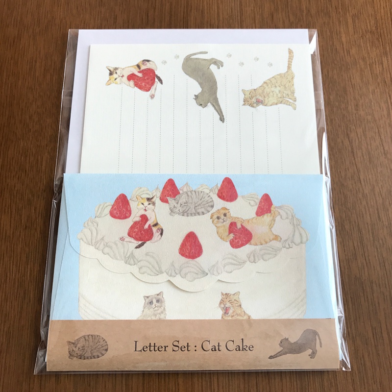 Letter Set Cat Cake
