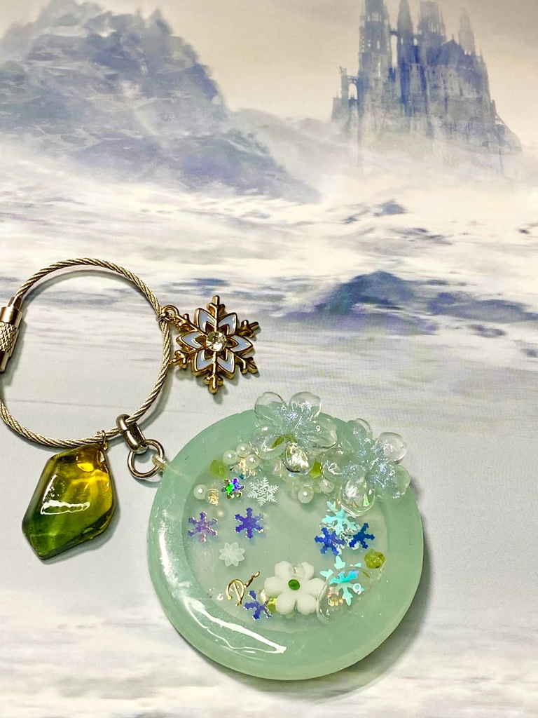 心を溶かすあたたかい雪のシェイカーホルダー