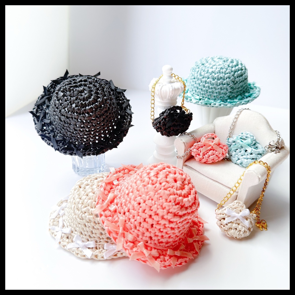 ribbon attached Clochet bag