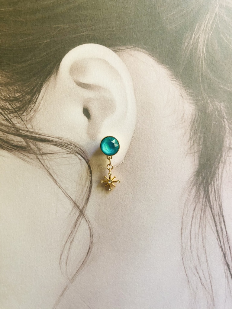 【Sky非公式】恒常ケープカラーピアス(イヤリング)※片耳用