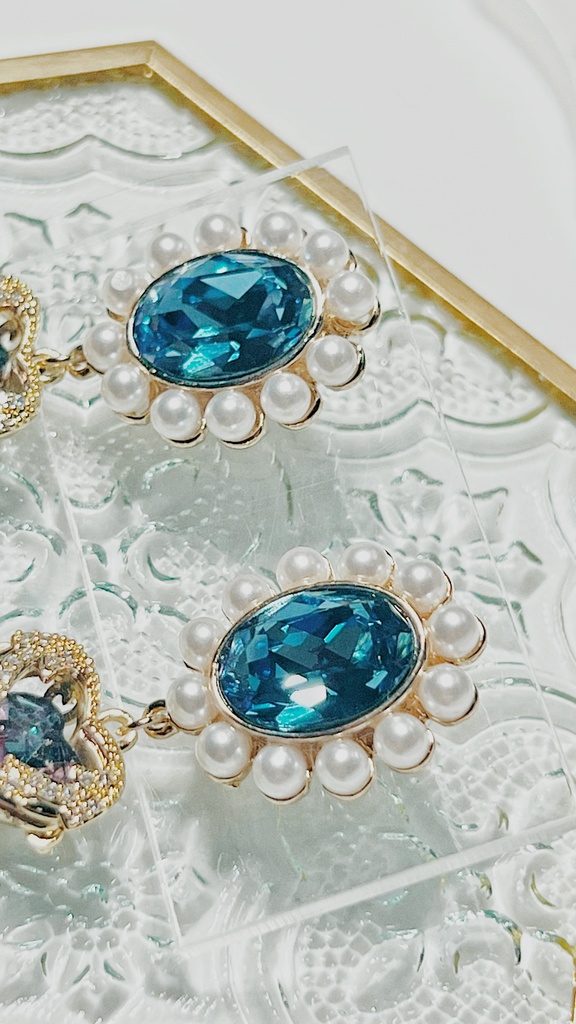 【FGO】ギルガメッシュ(キャスター)イメージカラーイヤーアクセ