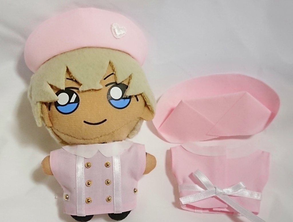 ピンクのナース服