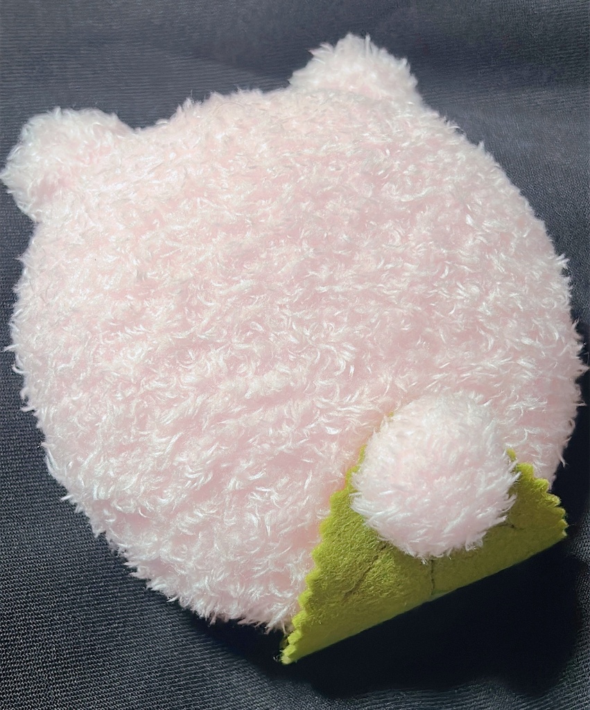 さくら餅の着ぐるみ(クマ耳)