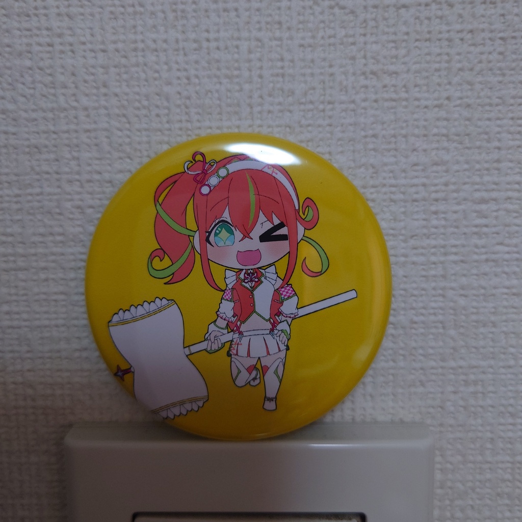 1周年記念 持駒レイコ缶バッチ