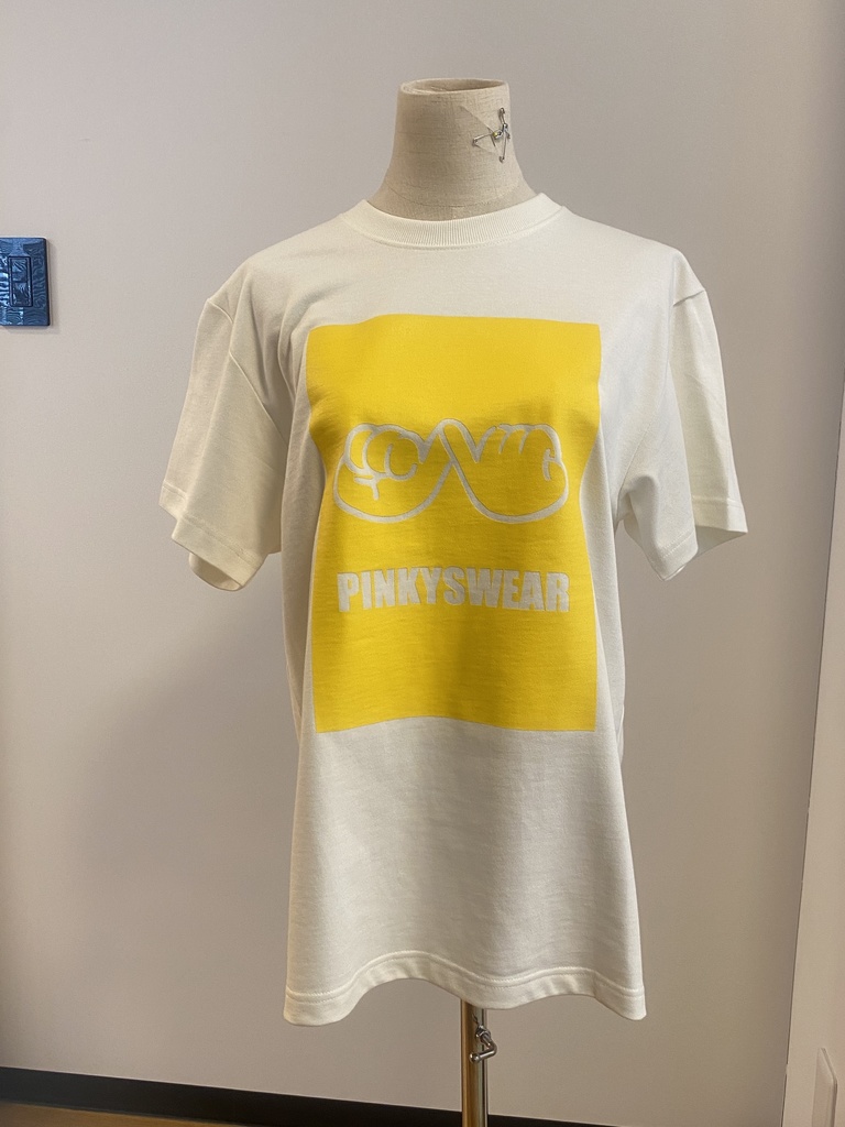 ワンカラー ビッグロゴ イエロー