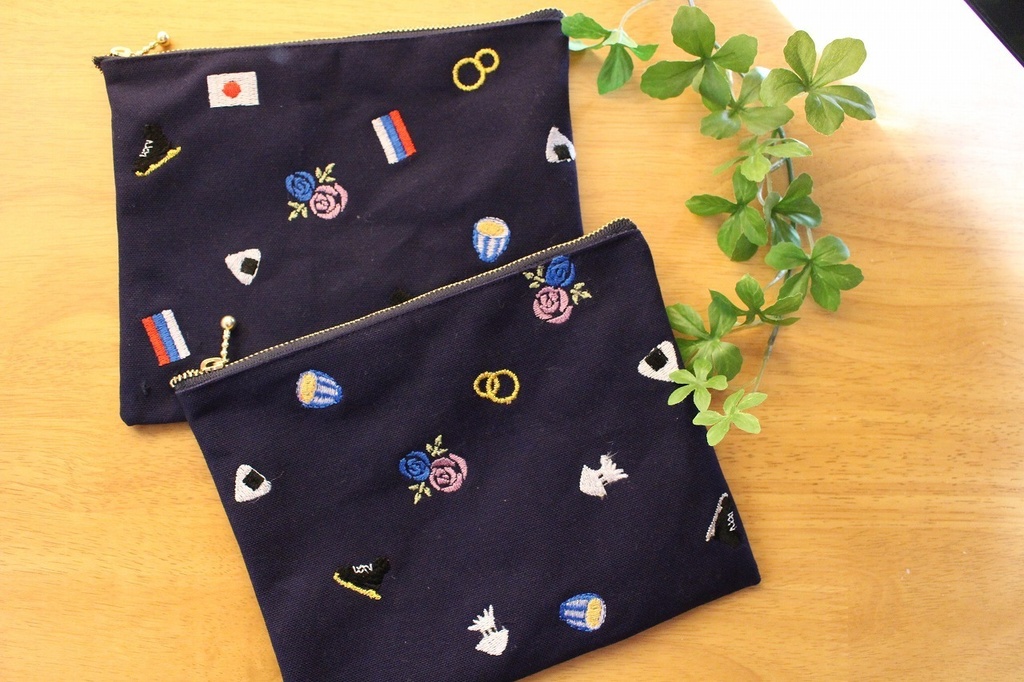 フラットポーチ