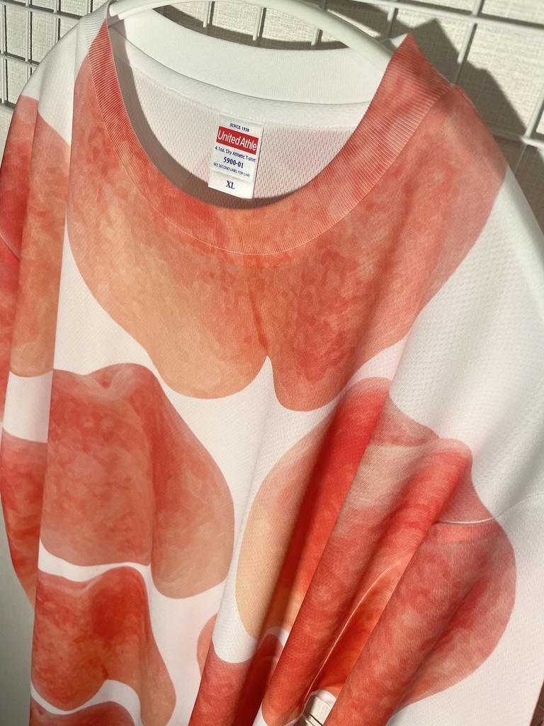 桃柄Tシャツ(フルグラフィック/ユニセックスサイズ)